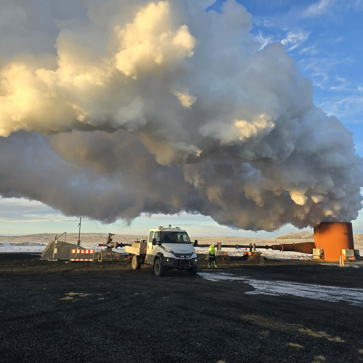 Blástur Borholu Í Eldvoerpum Jan 26 Mynd Kristinn Harðar