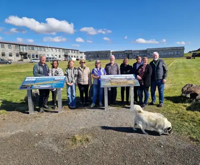 Fjoelskylda Aðalsteins Eirikssonar