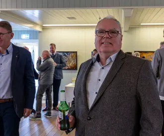 458645506 439503645779821 7284786728329124101 N